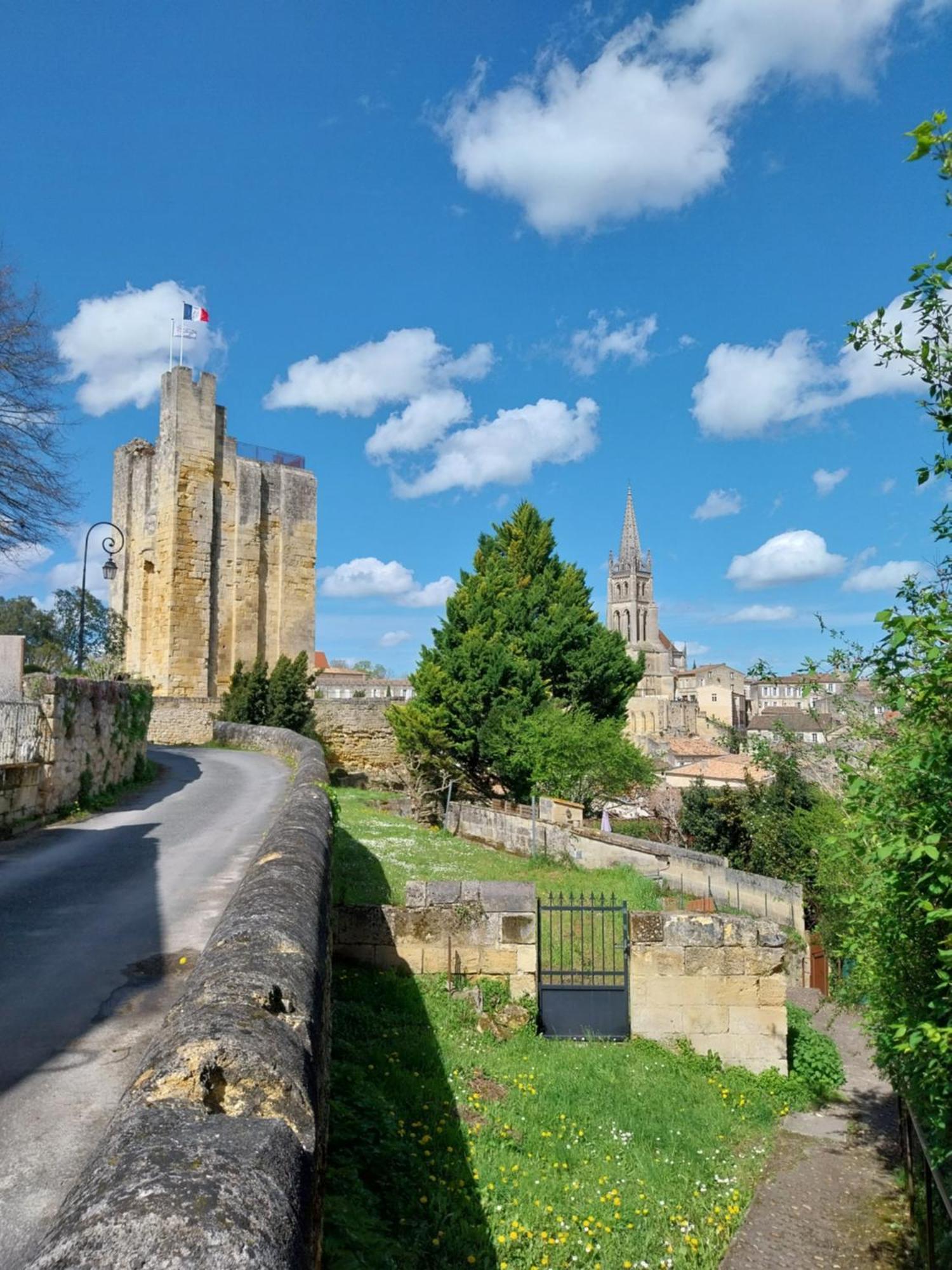 Hotes De Saint Emilion Exteriör bild