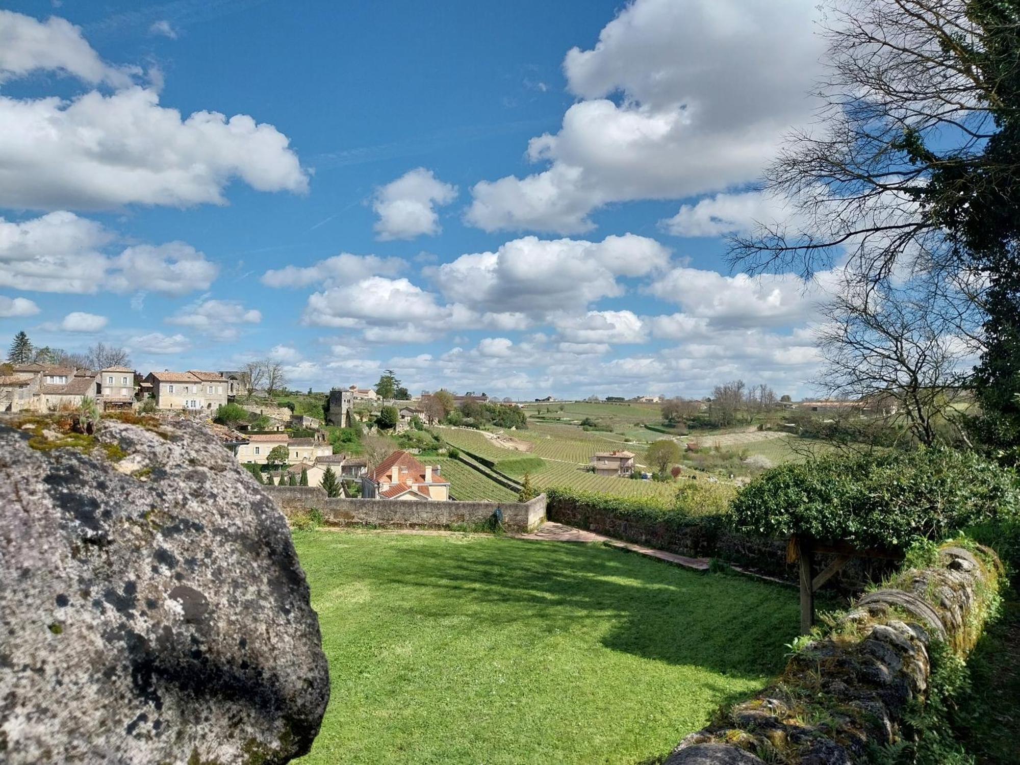 Hotes De Saint Emilion Exteriör bild